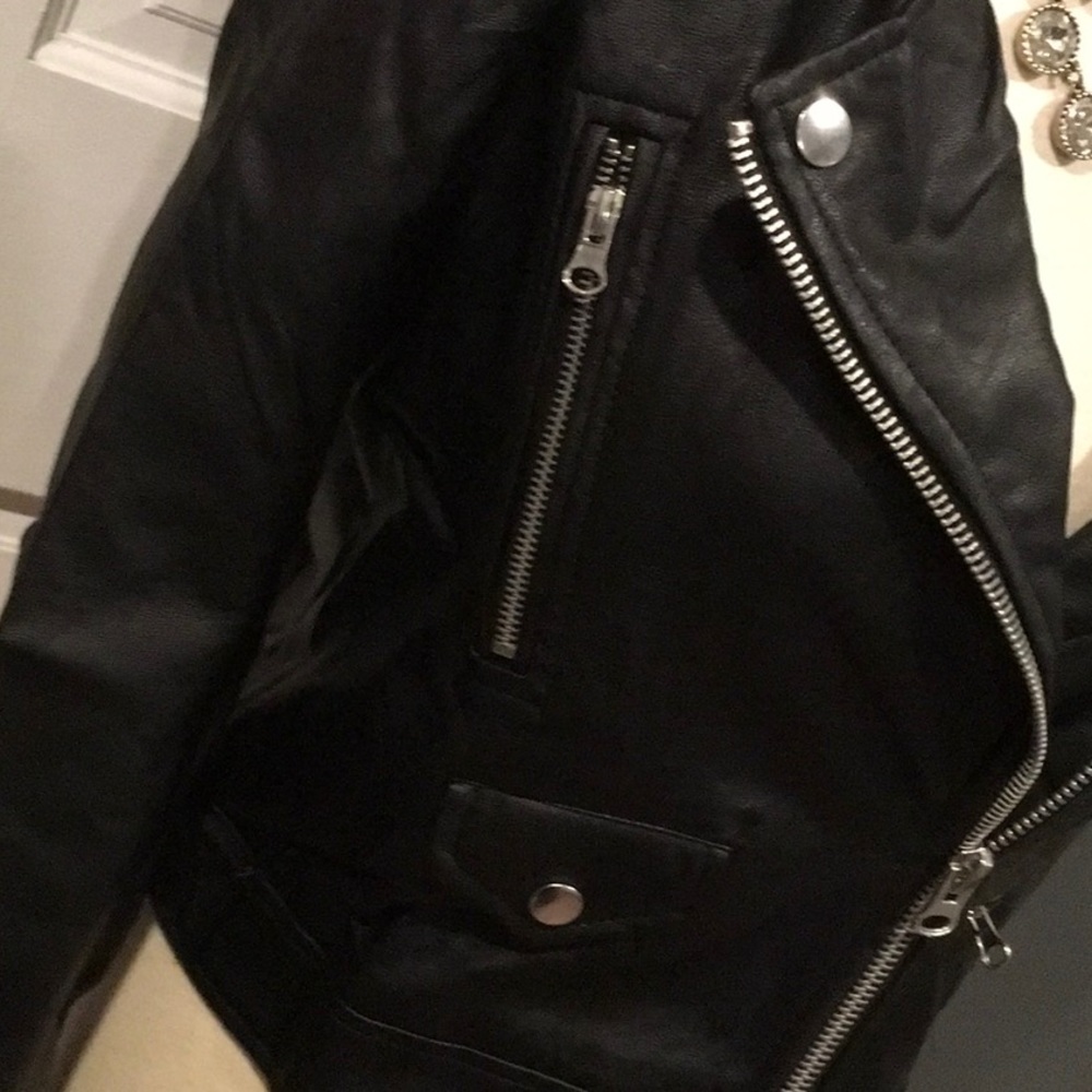 .Black Vegan Leather Moto Jacket - Picture 4 of 8